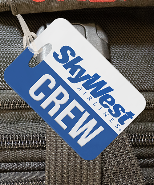 skywest airlines crew luggage tag, for pilots and flight attendants